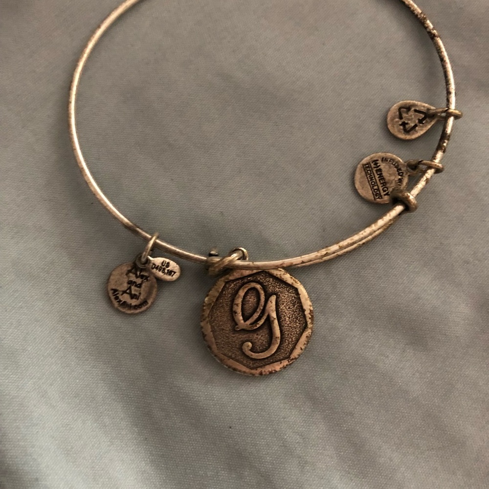 Bracelet